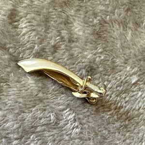 Goldtone Mother of Pearl Swank  Sword Tieclip